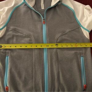 Lululemon Gray Vest with White and Blue Accents